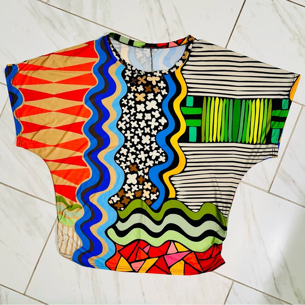Love U Dear Tunic Top Sz 2XL Polyester & Elastane Vibrant Abstract Colors